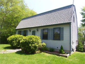 House For Sale in Wakefield RI