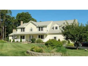 Single Family House for Sale in Richmond RI